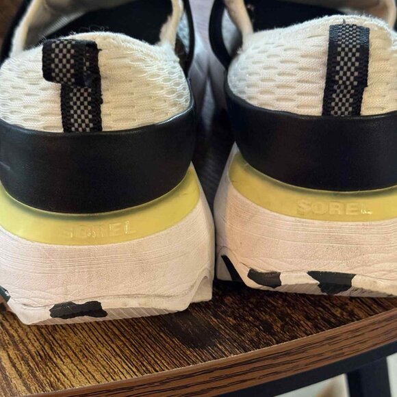 WOMEN SOREL KINETIC™ Impact Strap Women's Sneaker - Picture 8 of 9